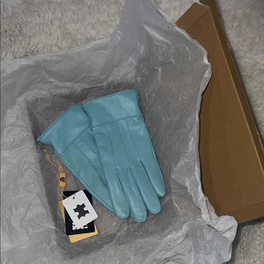 NEW - Genuine Leather Light Blue Gloves - Picture 1 of 5